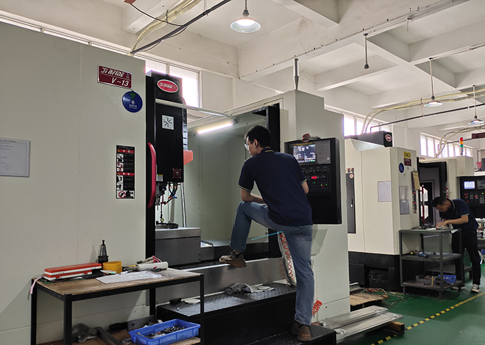 CNC 和钣金有什么区别？